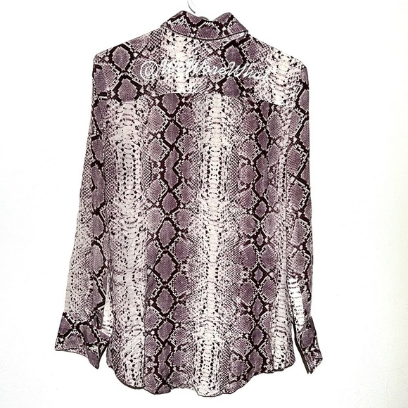 St John Silk Blouse with WeWoreWhat - Picture 4 of 10